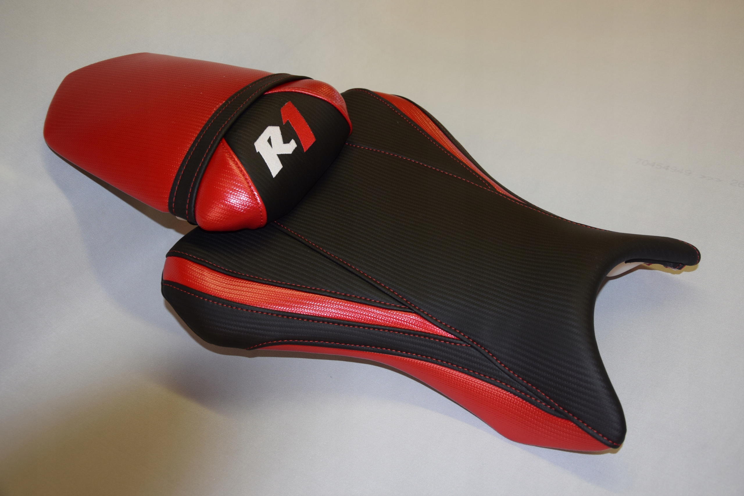 poťah sedadla YAMAHA R1 RN12 04-06R.