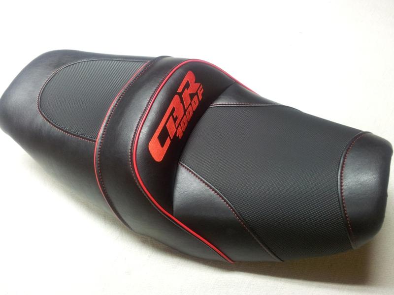 Úprava sedadla Honda CBR 1000F
