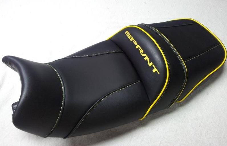 úprava sedačky Triumph Sprint 900-T300A